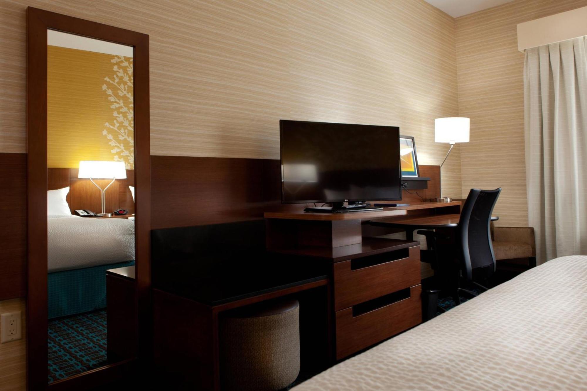 Fairfield Inn & Suites By Marriott Lethbridge Zewnętrze zdjęcie