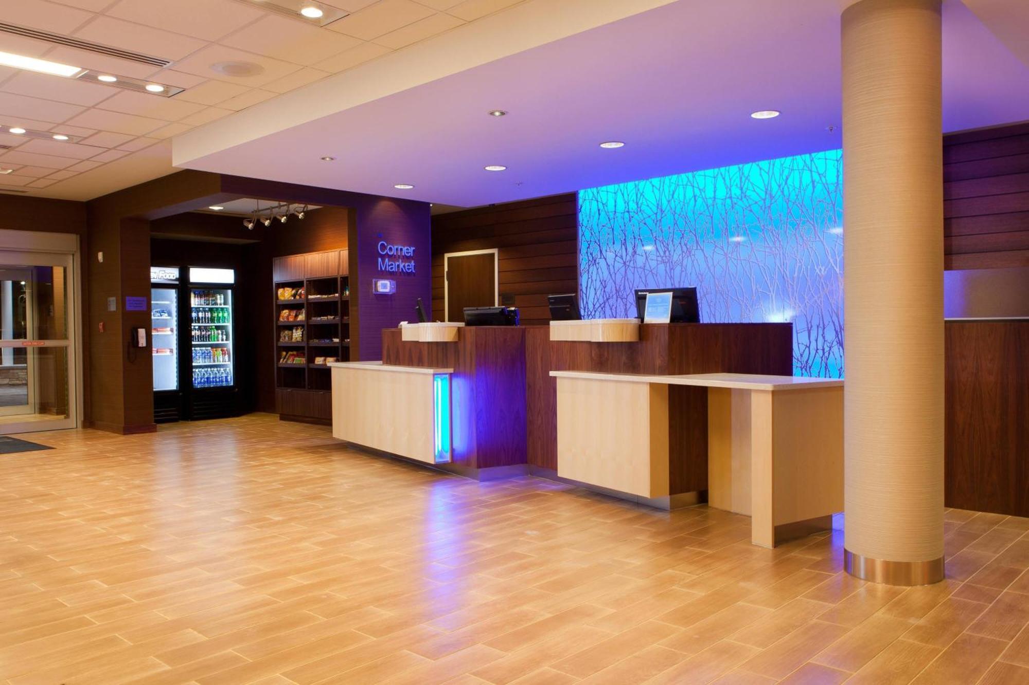 Fairfield Inn & Suites By Marriott Lethbridge Zewnętrze zdjęcie